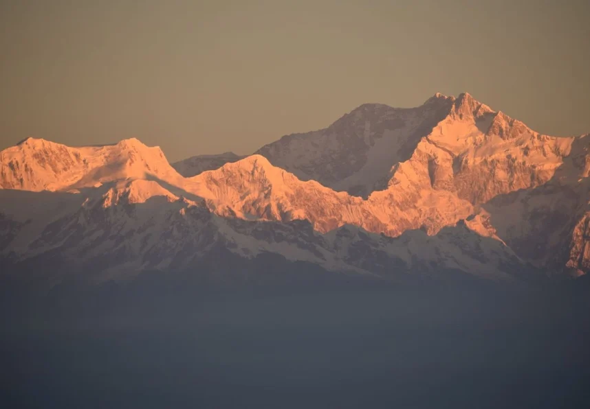 Kanchenjunga Trek - 22 Days - all himalayan treks