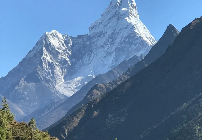 spectacular-mt-ama-dablam-all-himalayan-treks
